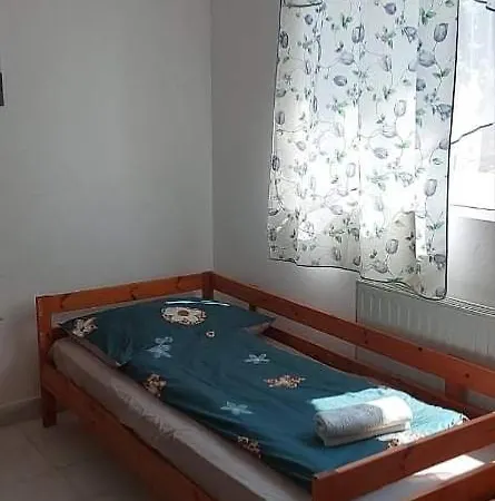 Visszavár-Lak privát bérlemény Vendégház