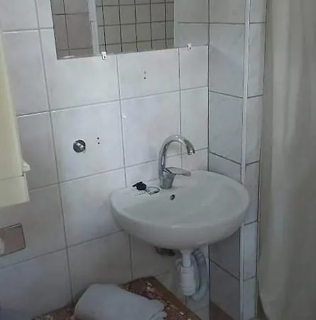 Visszavár-Lak privát bérlemény Vendégház 3*