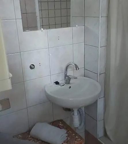 Visszavar-lak Privat Berlemeny بيت ضيافة 3*